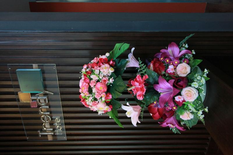 Trendy Hotel - Lobi