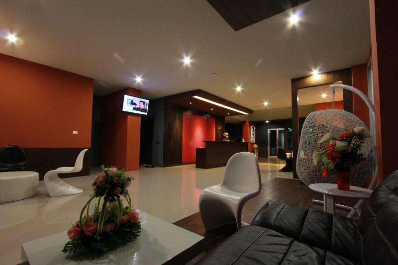 Trendy Hotel - Lobi