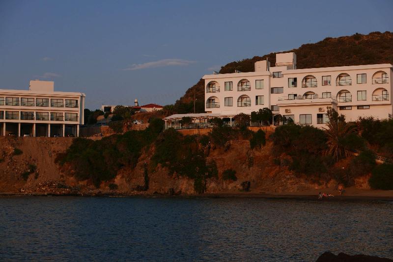 E.J. Pyrgos Bay Hotel - Genel