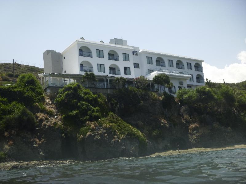 E.J. Pyrgos Bay Hotel - Genel