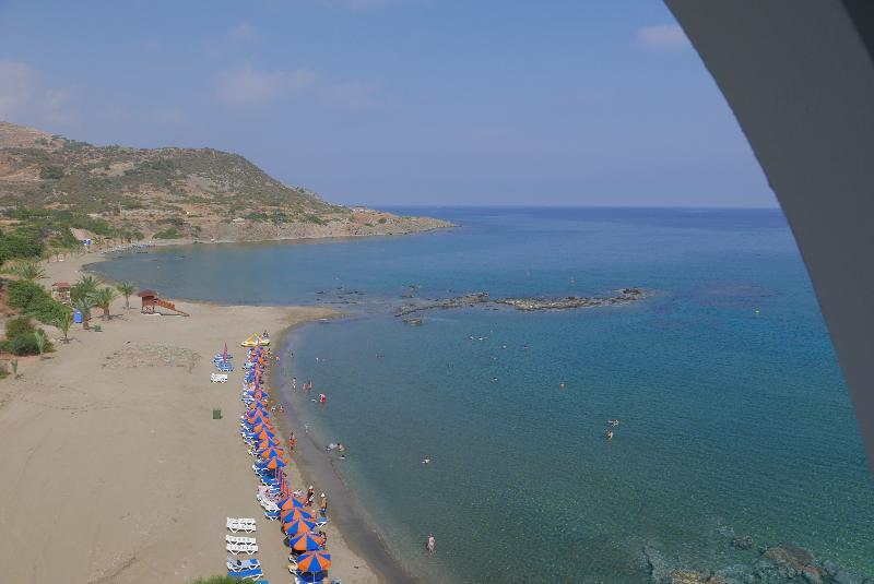 E.J. Pyrgos Bay Hotel - Plaj
