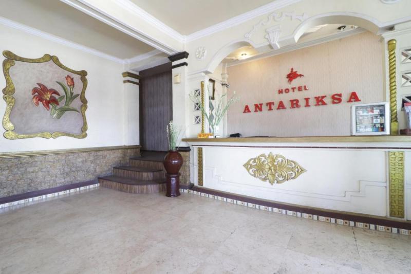 Hotel Antariksa by ZUZU - Lobi
