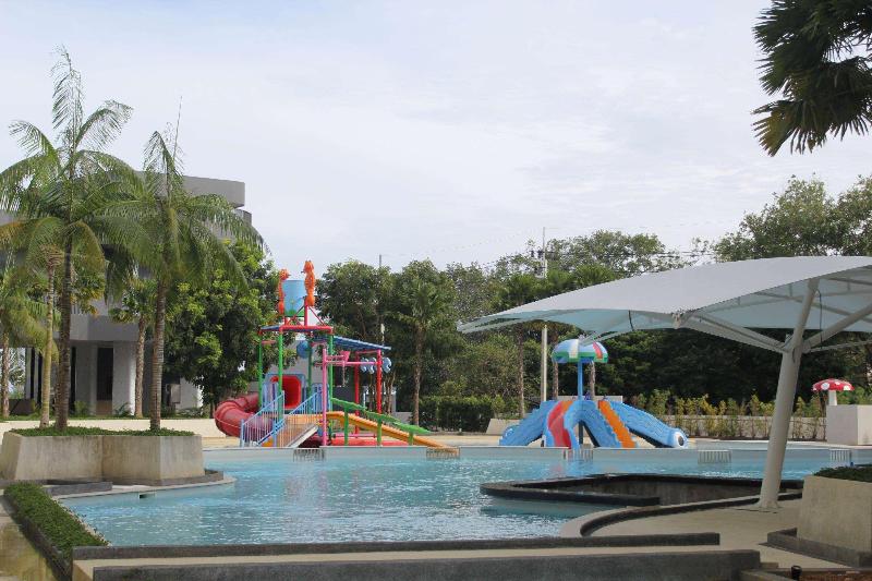 Wyndham La Vita Phuket - Havuz