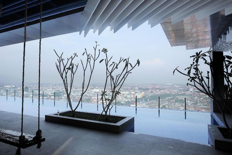 The Zuri Palembang - Havuz