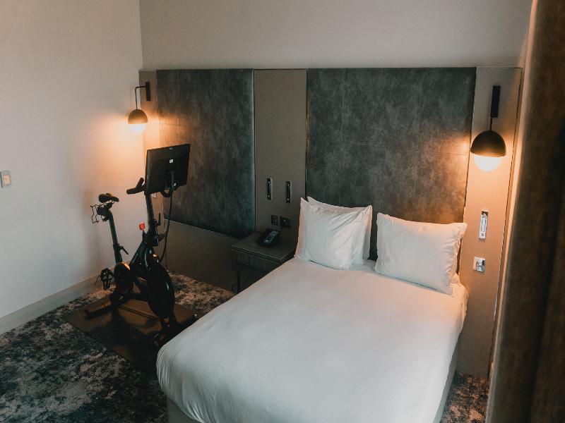 Hilton Aberdeen Teca - Oda