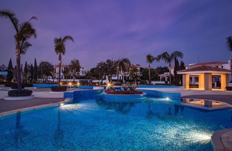 Atlantis Gardens Apartments & Villas - Havuz