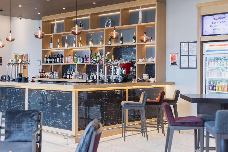 Hilton Garden Inn Birmingham Airport - Genel