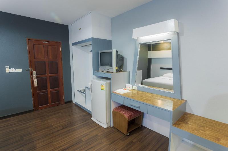 Pimann Inn Hotel - Oda