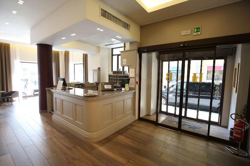 Baviera - Mokinba Hotels - Lobi