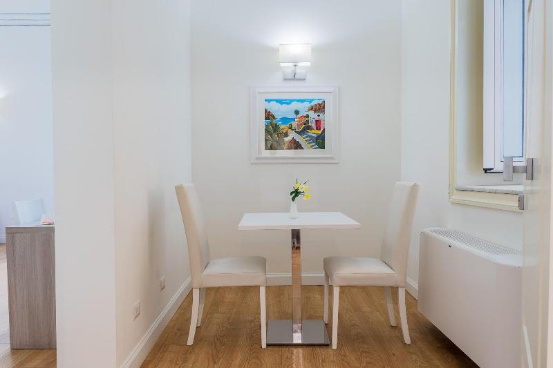 Belmonte102 Esclusive Suites - Oda