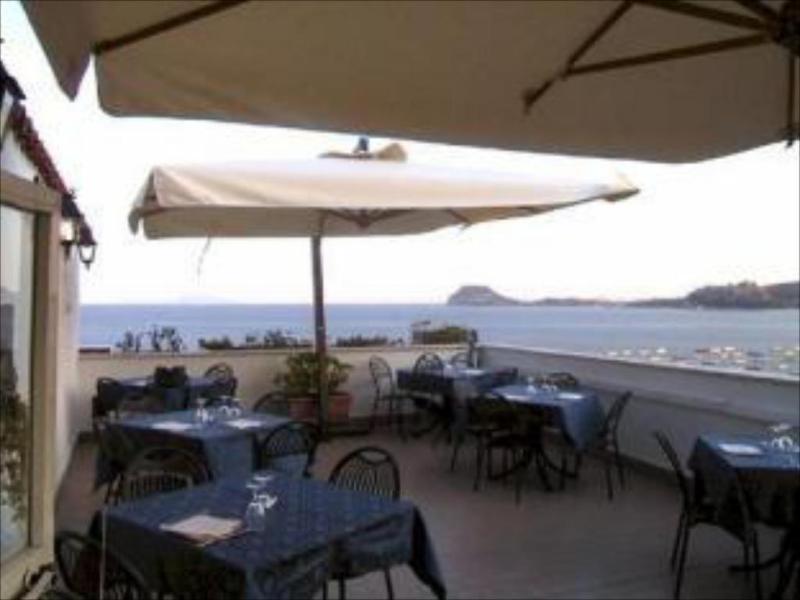 La Tripergola - Lobi