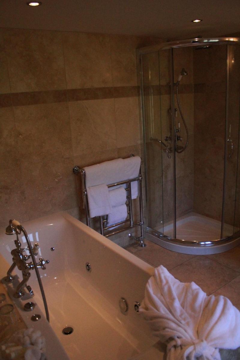 Thackray House - Aktivite