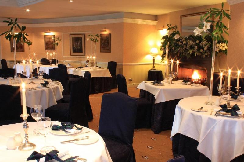 Thackray House - Restoran
