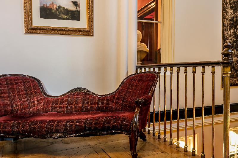 Dalhousie Castle Hotel & Aqua SPA - Lobi