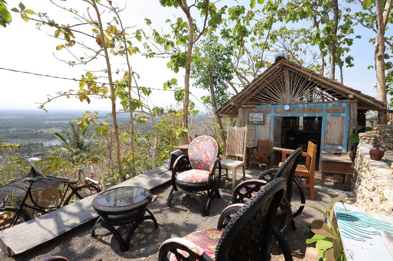 NewAlasKuliner and HomestayWatulumbung by ZUZU - Genel