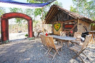NewAlasKuliner and HomestayWatulumbung by ZUZU otel fotoğrafı
