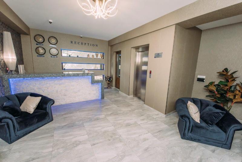 Hotel Sapphire Bakuriani - Lobi