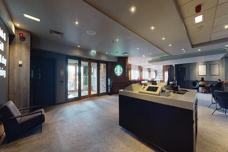 Village Hotel Birmingham Dudley - Lobi