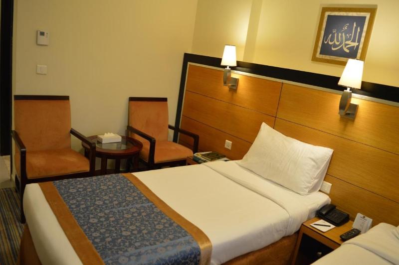 Kingsgate Hotel Durrat - Oda