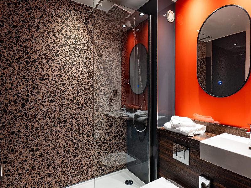 Village Hotel Wirral - Oda