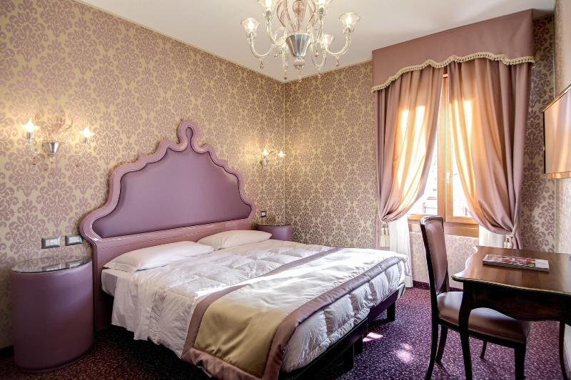 DOMUS CAVANIS VENEZIA - Genel