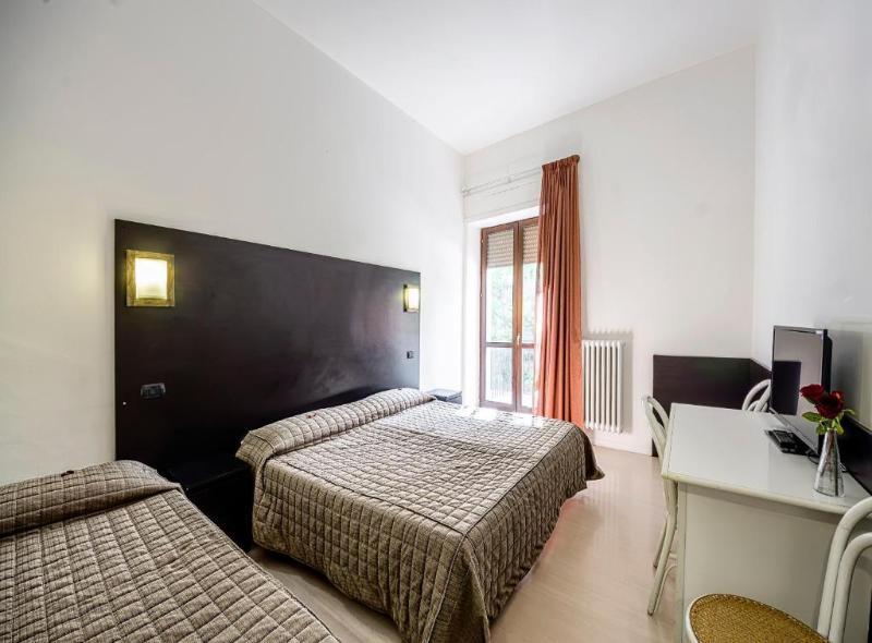 HOTEL COLUCCI - Oda