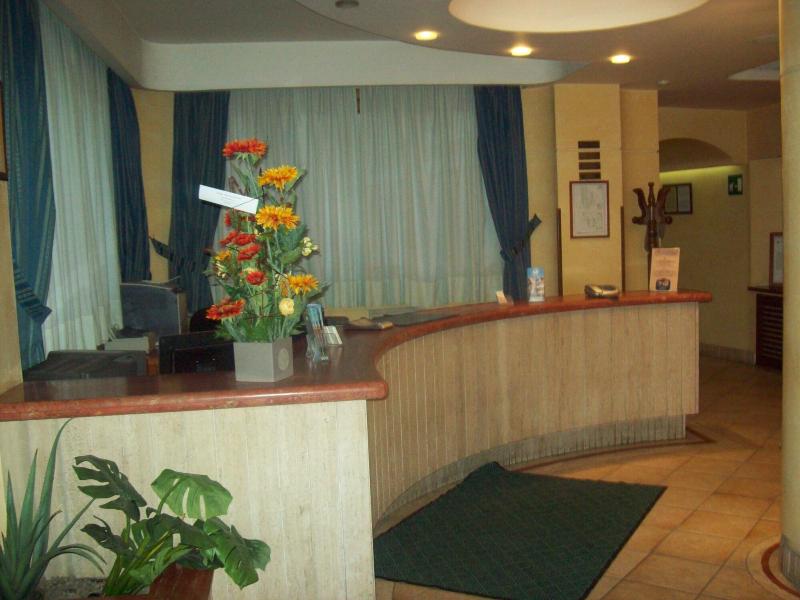 Aer Hotel Phelipe - Lobi