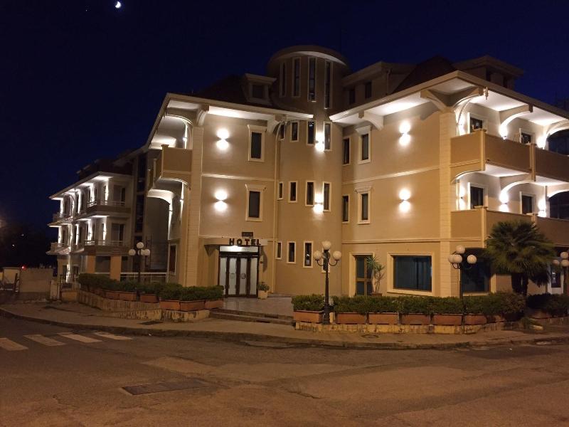 Aer Hotel Phelipe - Genel