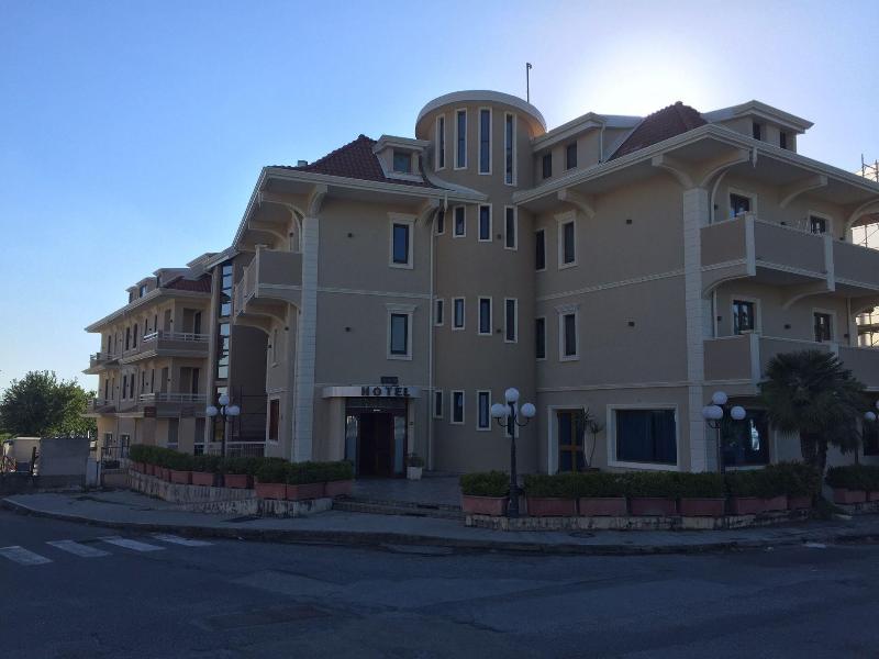 Aer Hotel Phelipe - Genel