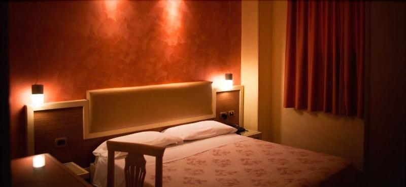 Aer Hotel Phelipe - Oda