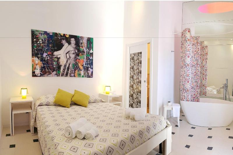 La Bella Trani Suites And B B - Oda