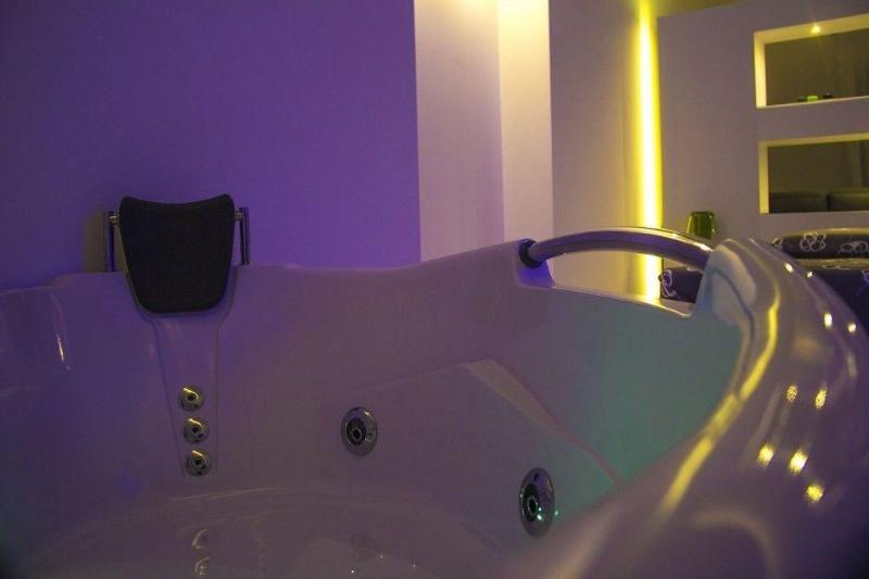 La Bella Trani Suites And B B - Oda