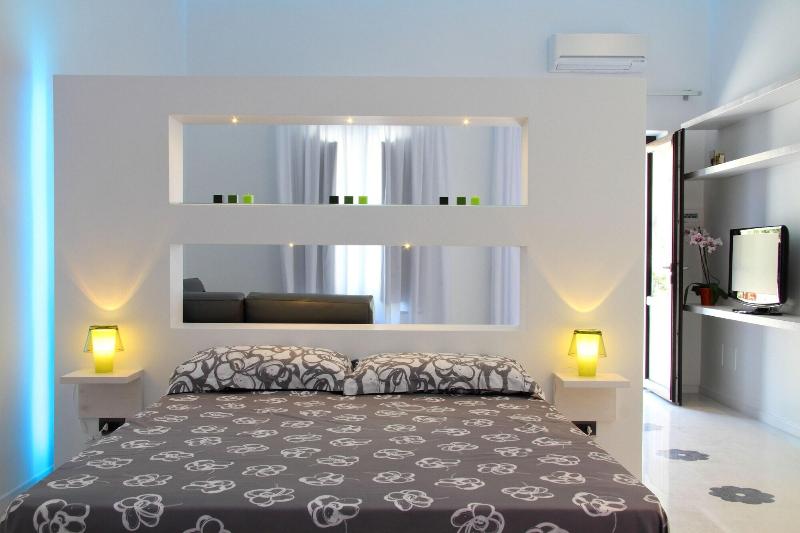La Bella Trani Suites And B B - Oda