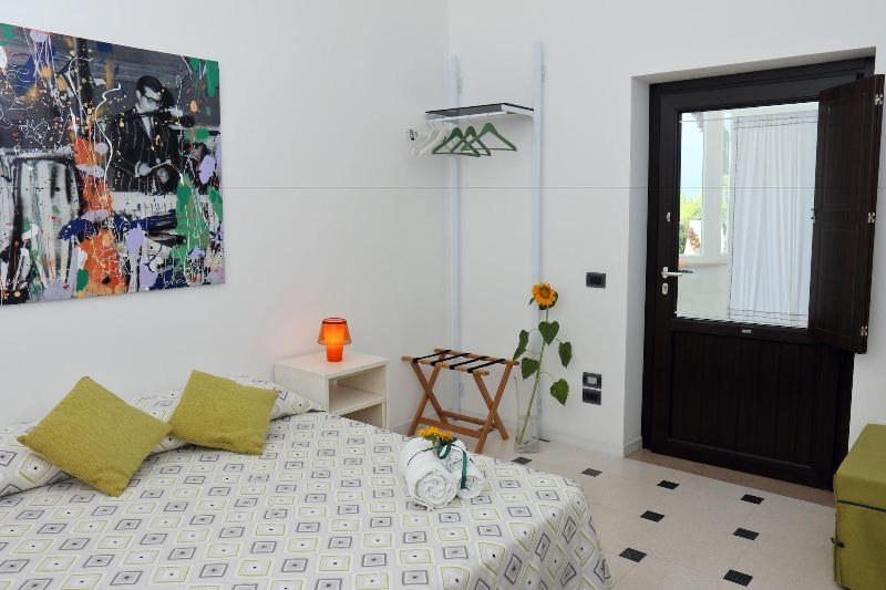 La Bella Trani Suites And B B - Oda