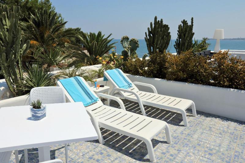 La Bella Trani Suites And B B - Teras