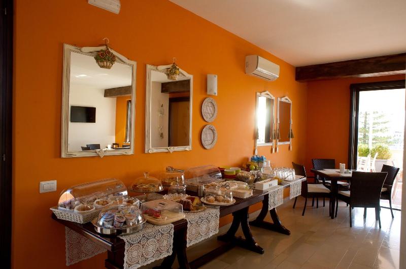 B B Suite Paciotti - Restoran