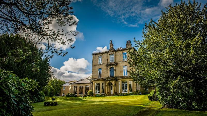 Astley Bank Hotel - Genel