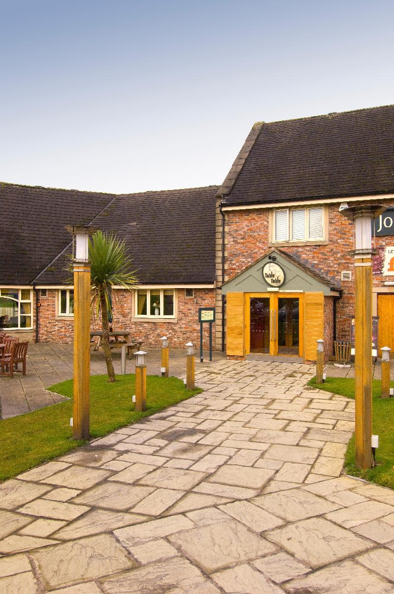 Premier Inn Rochdale - Genel