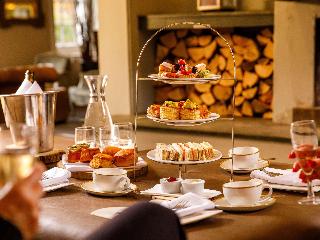 Sunday Box Hill Burford Bridge Hotel fotoÄŸrafÄ±