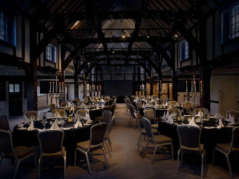 Sunday Box Hill Burford Bridge Hotel - Toplantı
