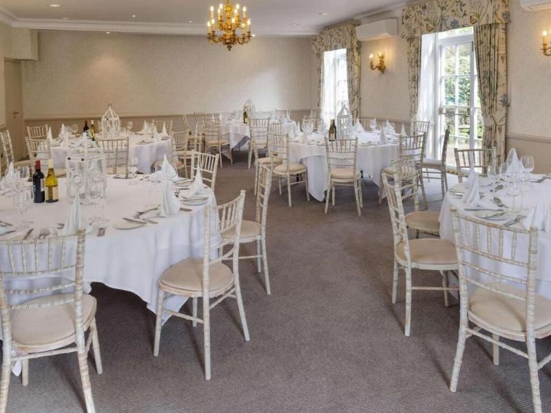 Sunday Box Hill Burford Bridge Hotel - Toplantı