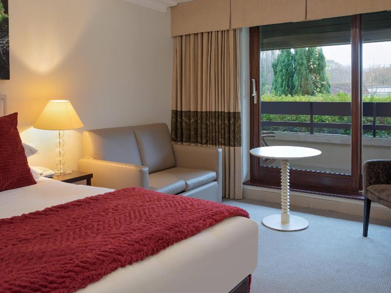 Sunday Box Hill Burford Bridge Hotel - Oda