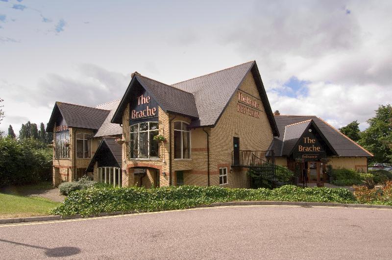 Premier Inn Luton - Airport - Genel