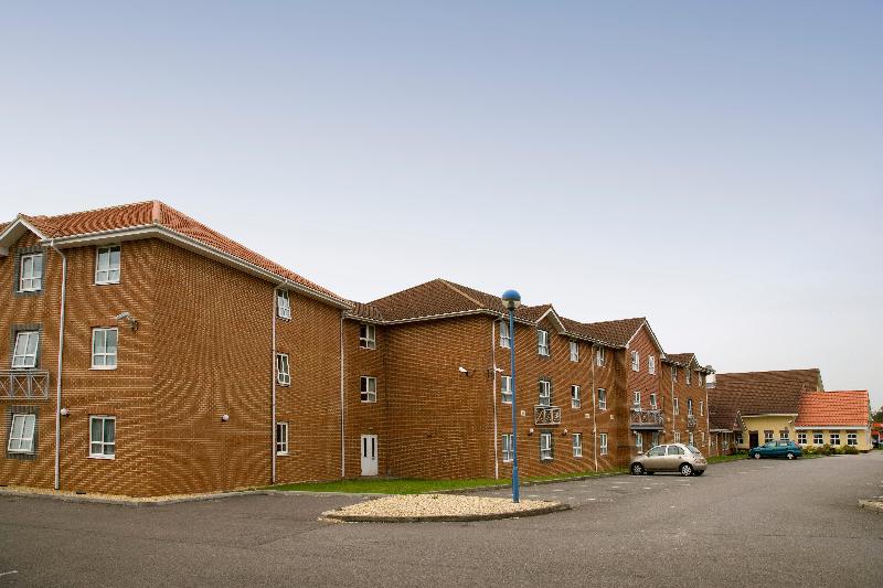 Premier Inn Welwyn Garden City - Genel