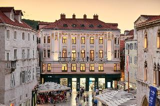 Piazza Heritage Hotel