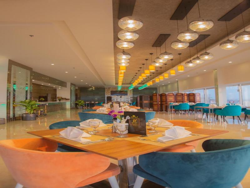 Holiday Jazan Hotel - Restoran