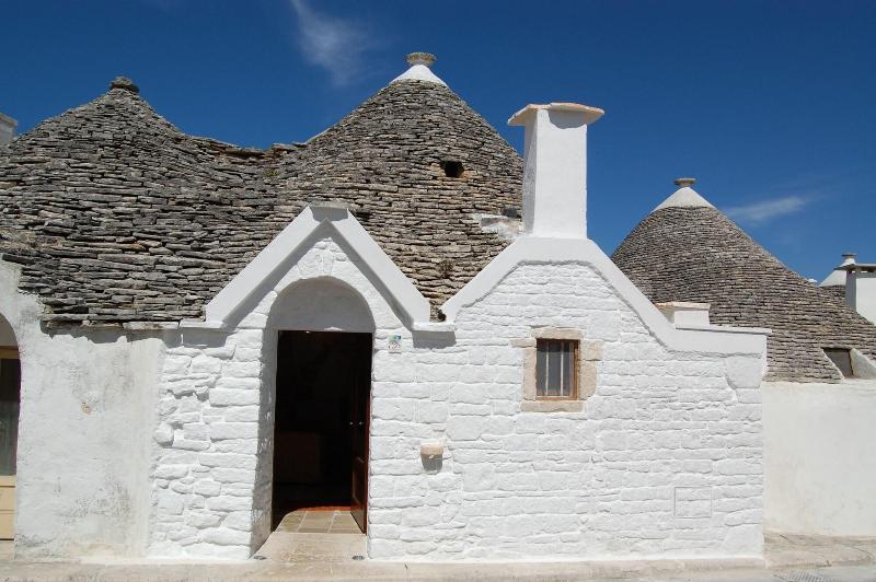 Trulli Holiday Resort - Genel