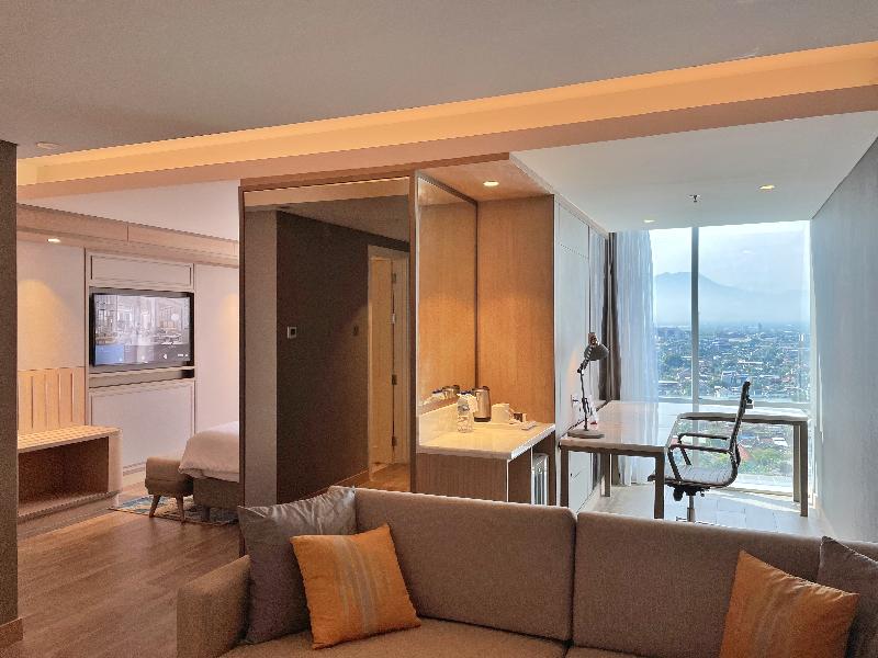 Swiss-Belhotel Solo - Oda