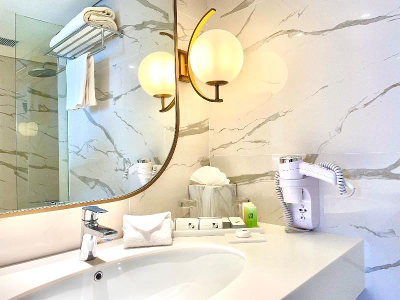 Swiss-Belhotel Solo - Oda