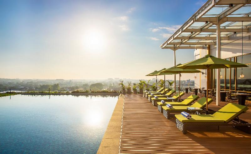 Swiss-Belhotel Solo - Havuz